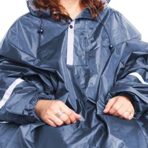 Bodyponcho med ærmer Bodyponcho med ærmer